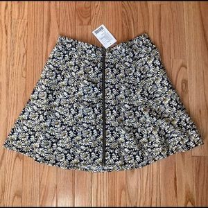 Daisy Print mini Skirt New NWT Pins & Needles Floral